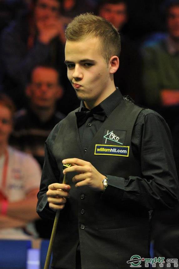 行系统性的 行系统性的