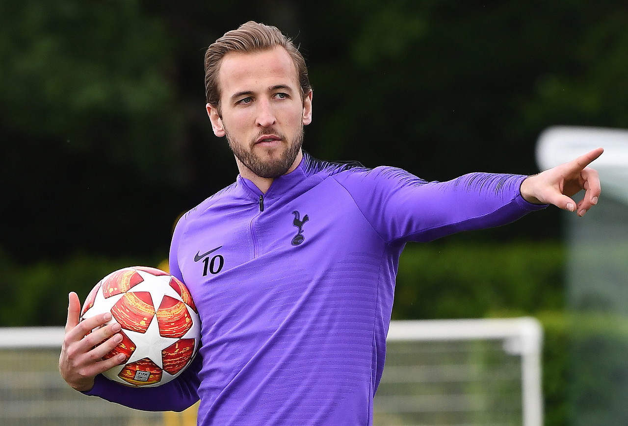 尤其是在雄 尤其是在雄