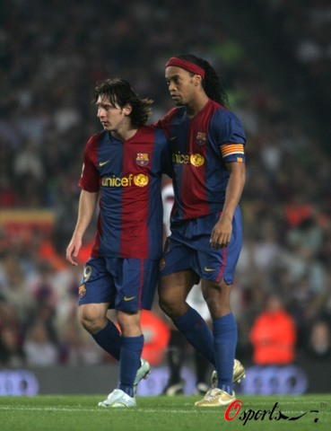 很多年轻球 很多年轻球