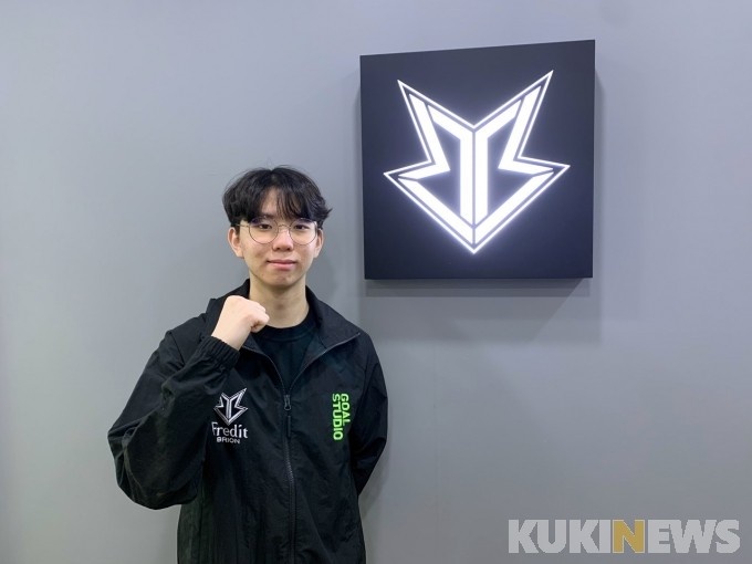 年轻控卫 年轻控卫