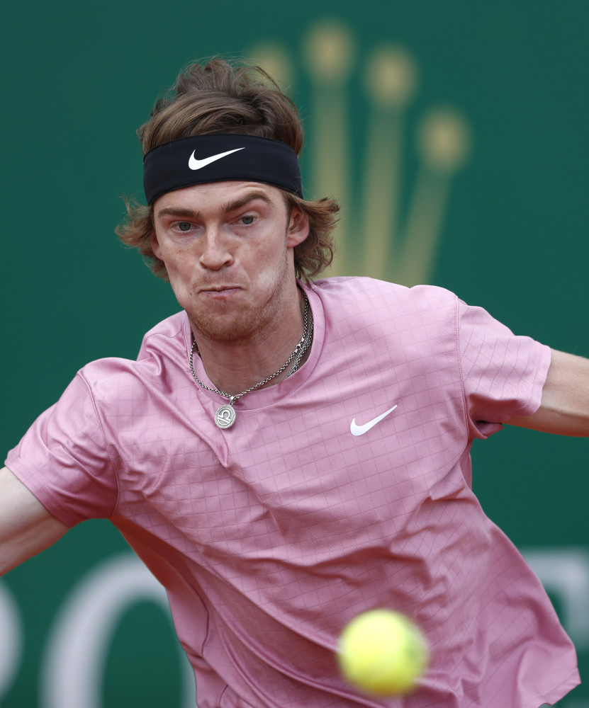 并最终以其 并最终以其