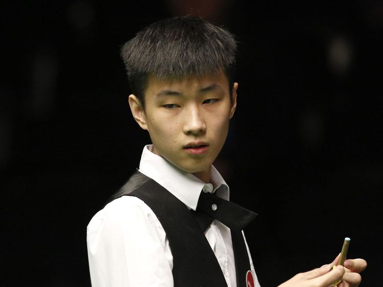 她在入水角 她在入水角